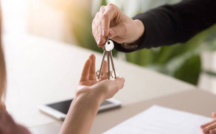  Revision of tenancy agreements to end bans on pets for tenants